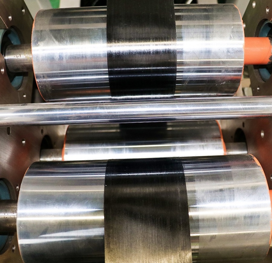 泥漿法熱塑性預(yù)浸單向帶生產(chǎn)線(懸浮法工藝)